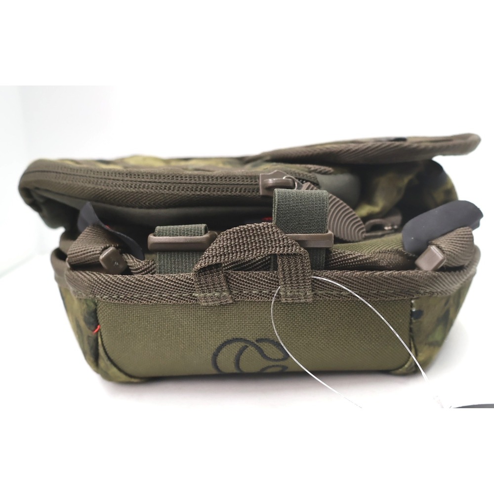 Cloka Tactical Binocular Bag Unisex OS Green Camo New Prym1 Woodlands Harness - Picture 4 of 13